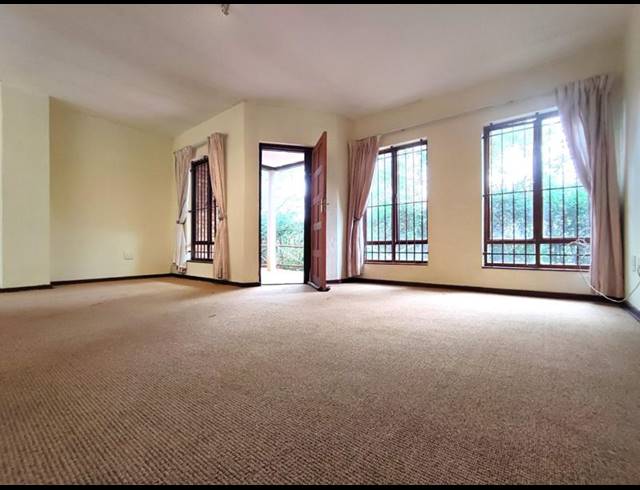 3 BEDROOM APARTMENT FOR SALE IN CHASE VALLEY